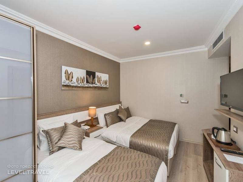 Alphonse Hotel