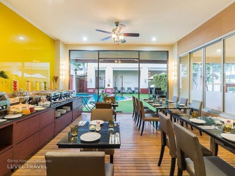 Asoke Residence Sukhumvit by UHG