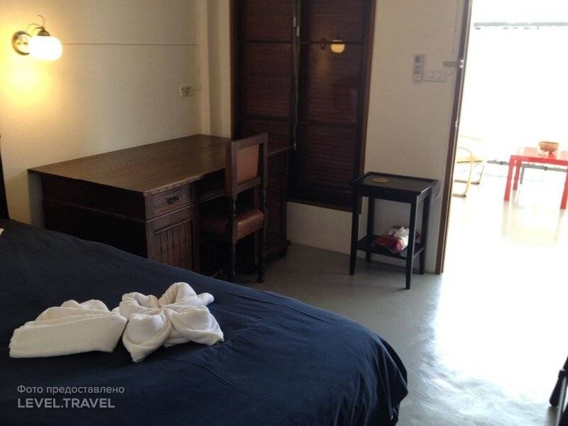 Barefeet Naturist Resort