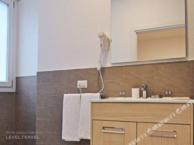 hotel-Bb Hotels Aparthotel Visconti-IT