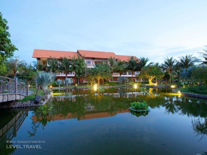Blue Bay Mui Ne Resort  Spa