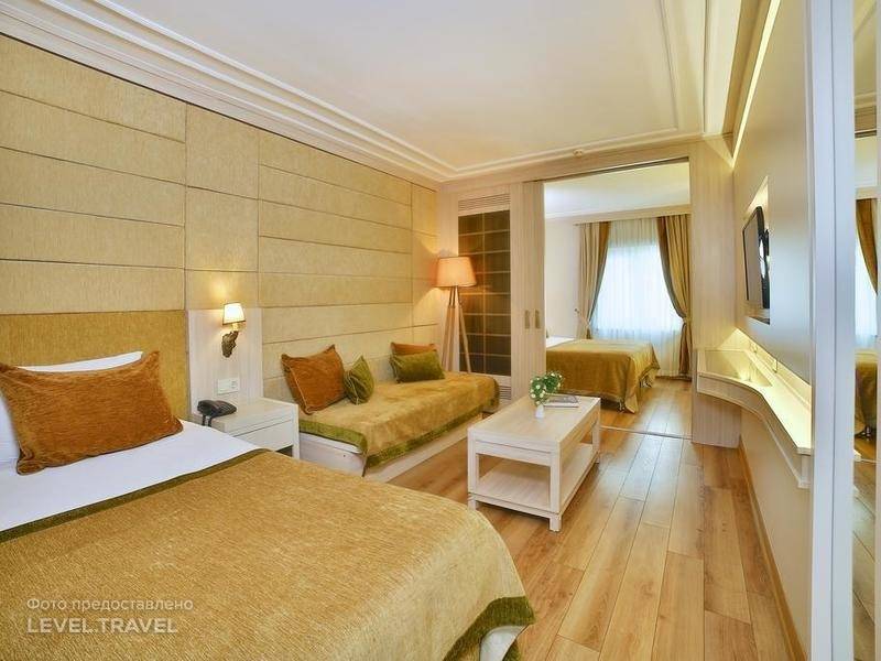 Bulvar Palas Hotel