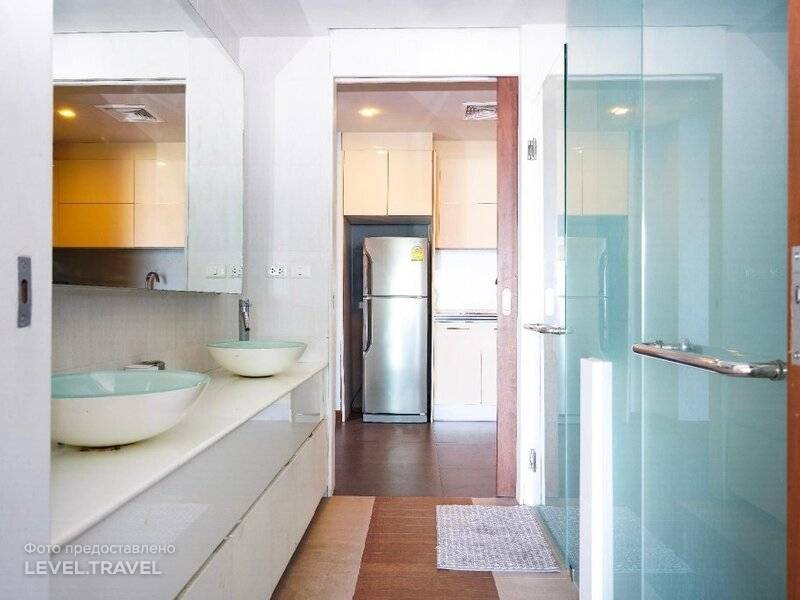 CAPITAL O890 The Royal Bay View Villas