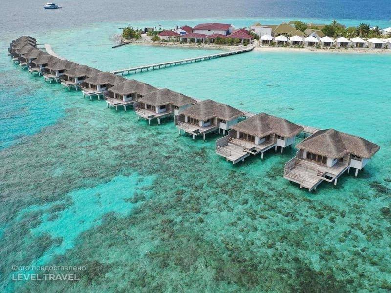 Cocogiri Island Resort