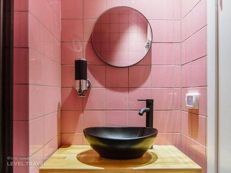 hotel-Colorbox — An Autonomous Hotel By Loginn-IL