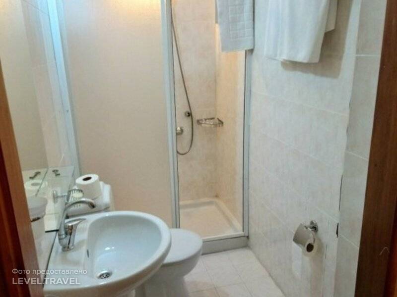 Cosmopolitan Park Hotel