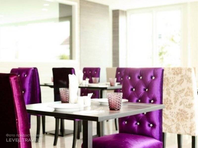 Crystal Suites Suvarnabhumi Airport