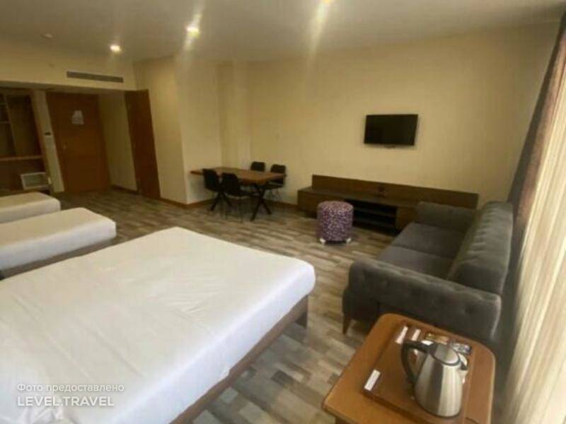 Cumbali Plaza Hotel