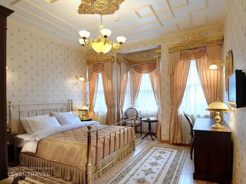 Darussaade Hotel