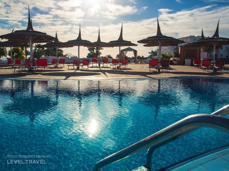 Domina Coral Bay Harem Junior Suite