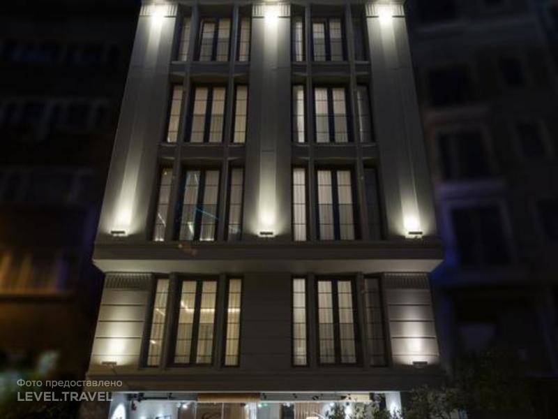 Endless Art Hotel