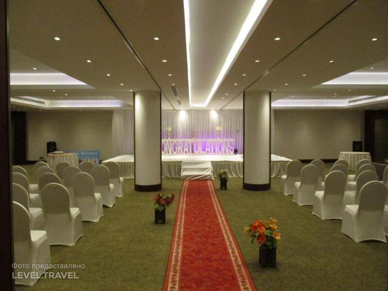 Executives Hotel Azizia
