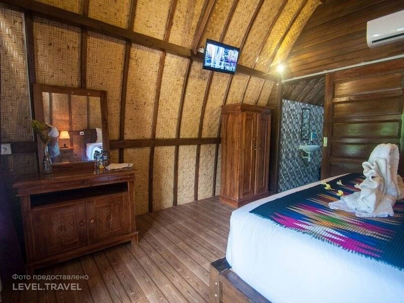 hotel-Gm Bungalow-ID