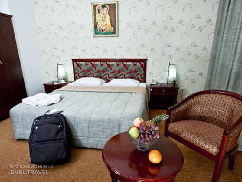 hotel-Golden Dragon Hotel-KG