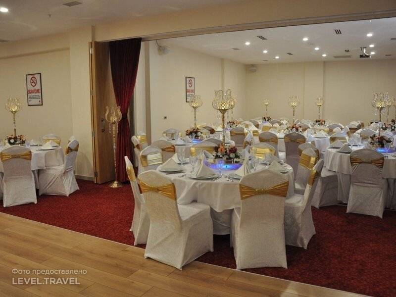 Grand Itimat Hotel