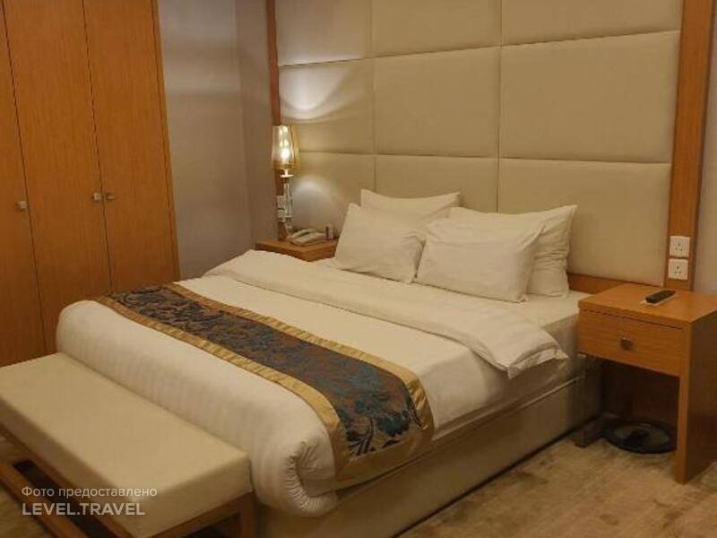 Grand Park Hotel