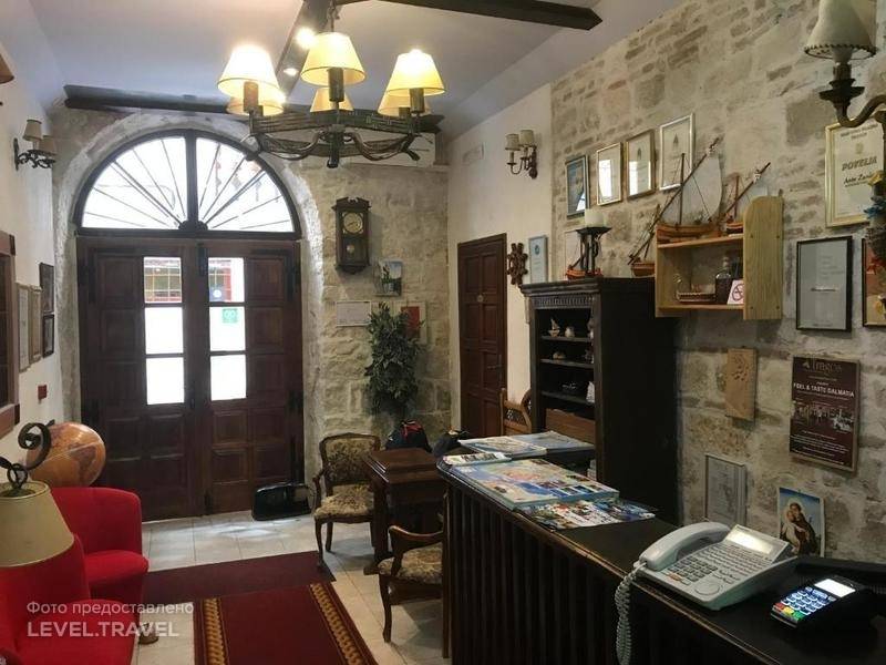 hotel-Heritage Hotel Tragos-HR