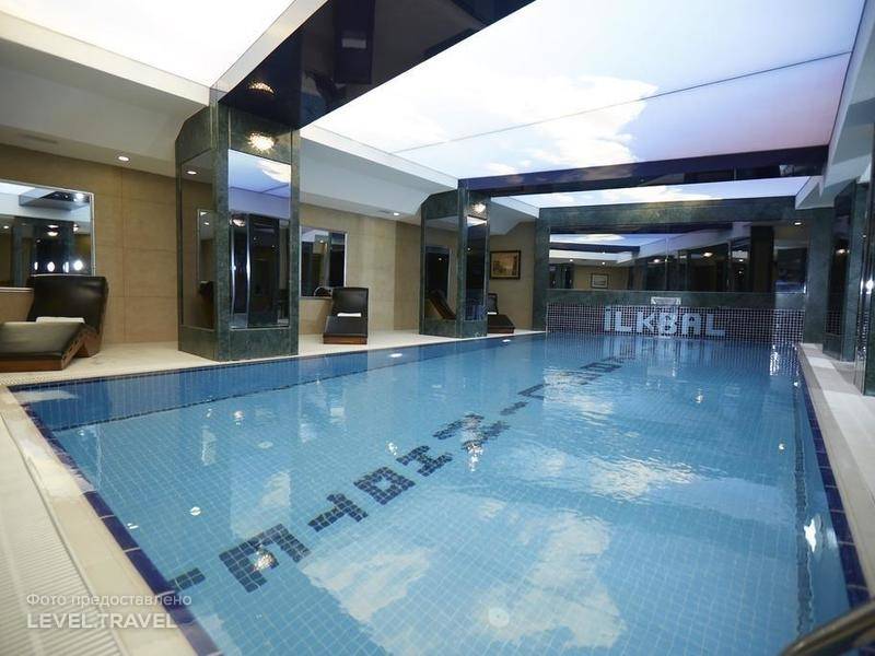 Ikbal De Luxe Hotel