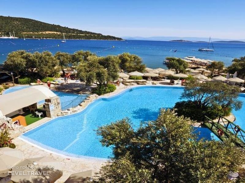 Izer Hotel  Beach Club