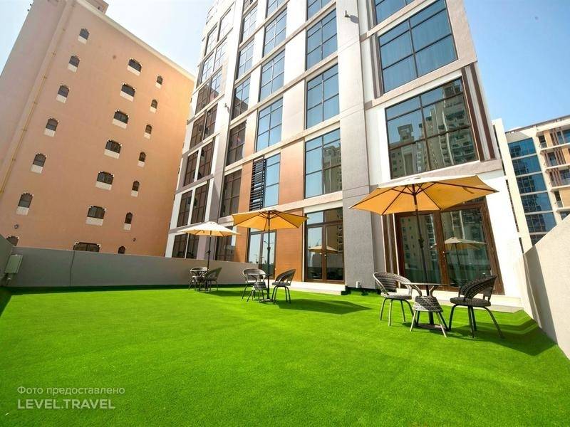 Kingsgate Al Jadaf Hotel