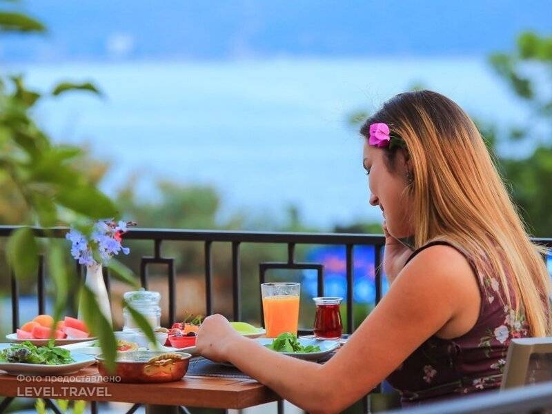 Lale Hotel
