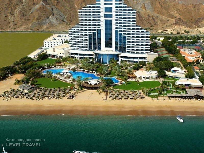 Le Meridien Al Aqah Beach Resort