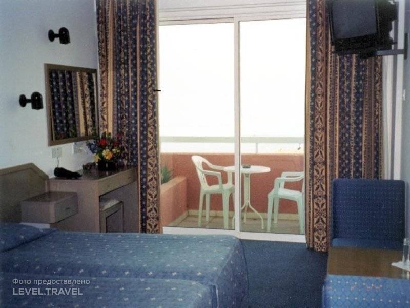 hotel-Lenios Beach-CY