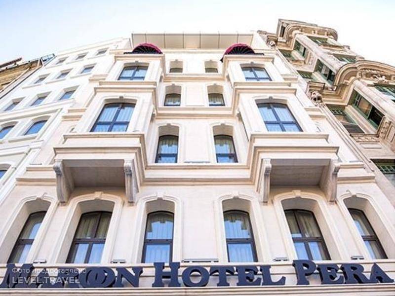 Maroon Pera Hotel