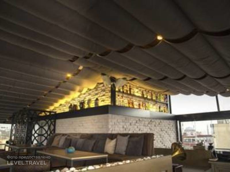 Mina Hotel
