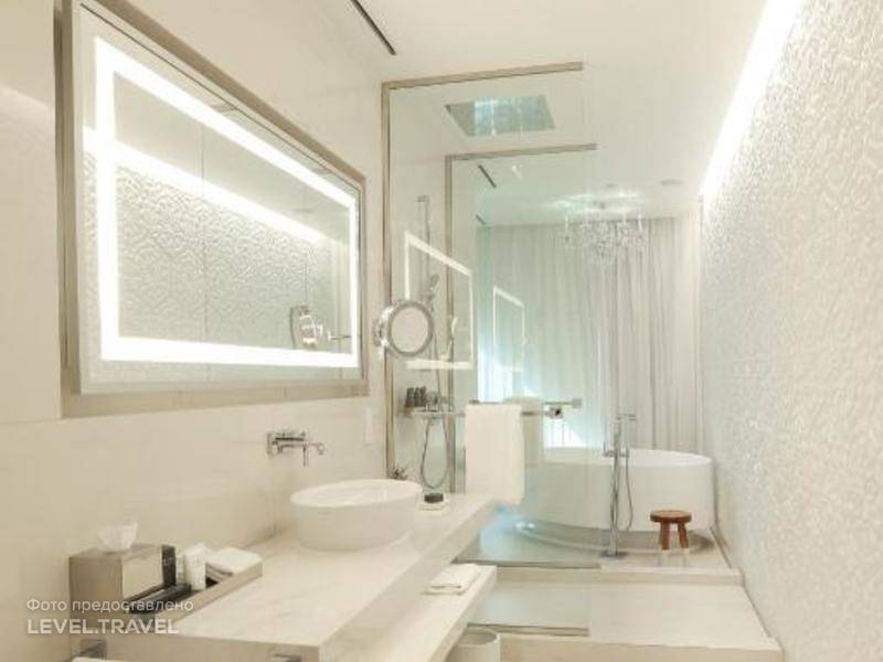 Mondrian Doha