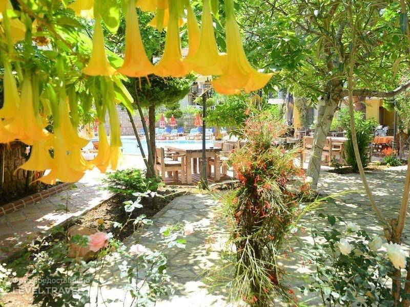 Mountain Valley Apart Hotel Villas