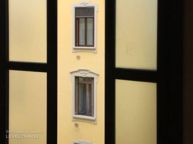 hotel-Notami — Colorful Apartment Porta Romana-IT
