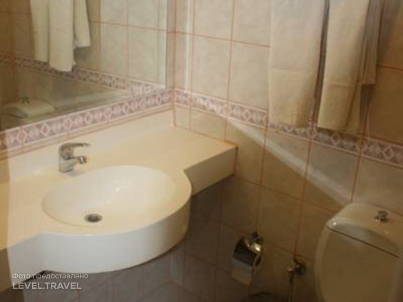 Oasis Apart Hotel