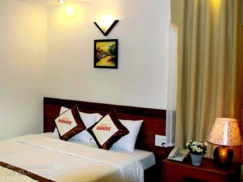 Paradise Hotel