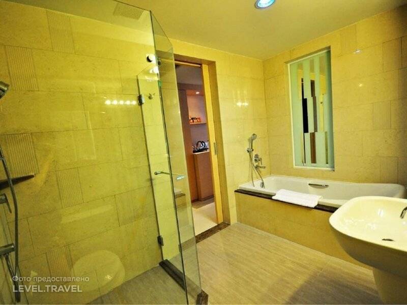 Parinda Hotel