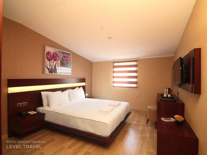 Park By Clover Hotel