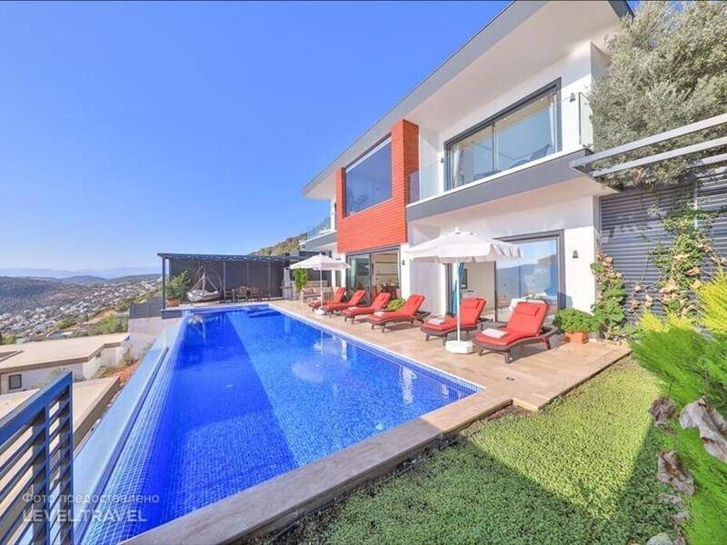 Private Villa Royal