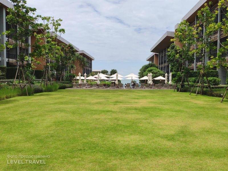 Renaissance Pattaya Resort  Spa