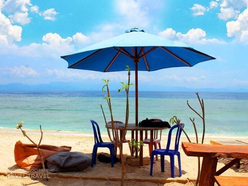 hotel-Road Beach Homestay-ID