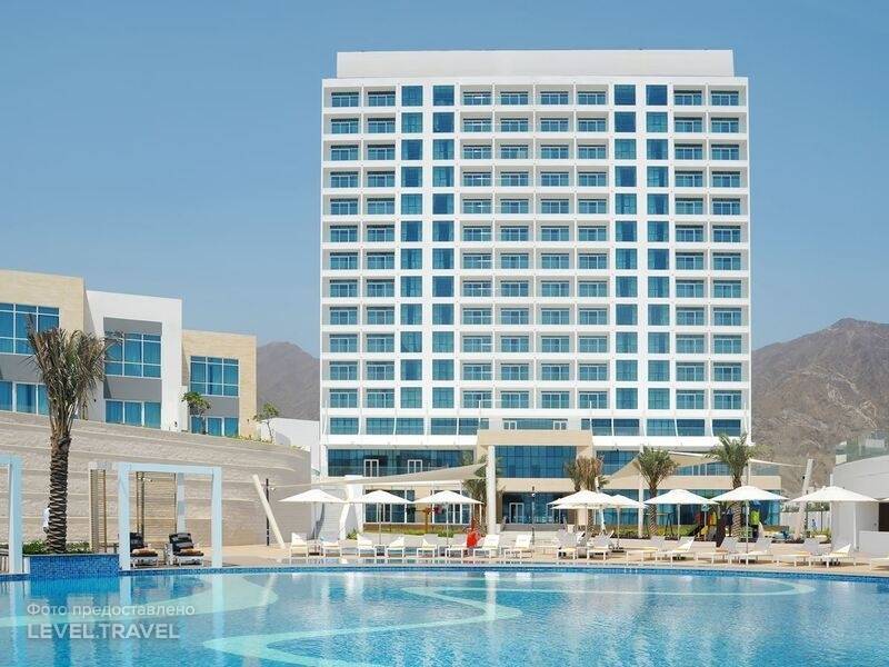 Royal M Beach Resort Al Aqah