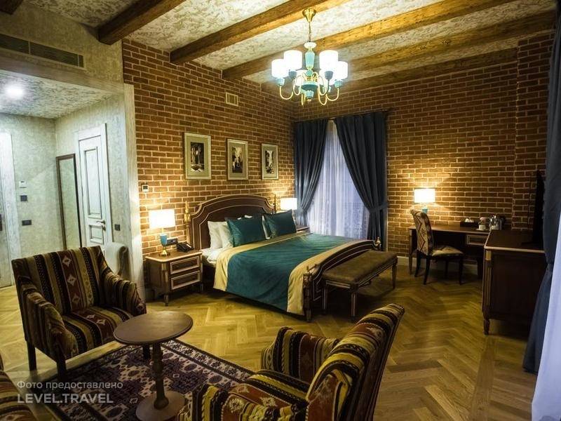 Sapphire Bayil Hotel