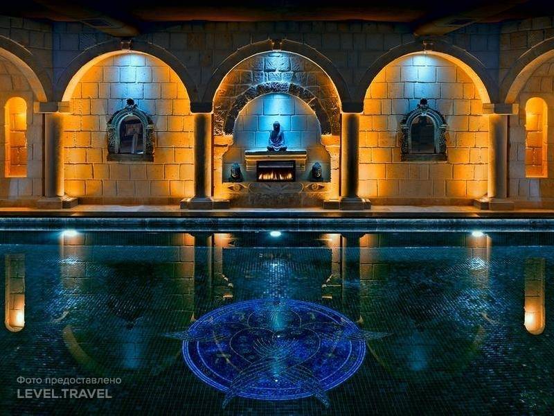 Seraphim Cave Hotel