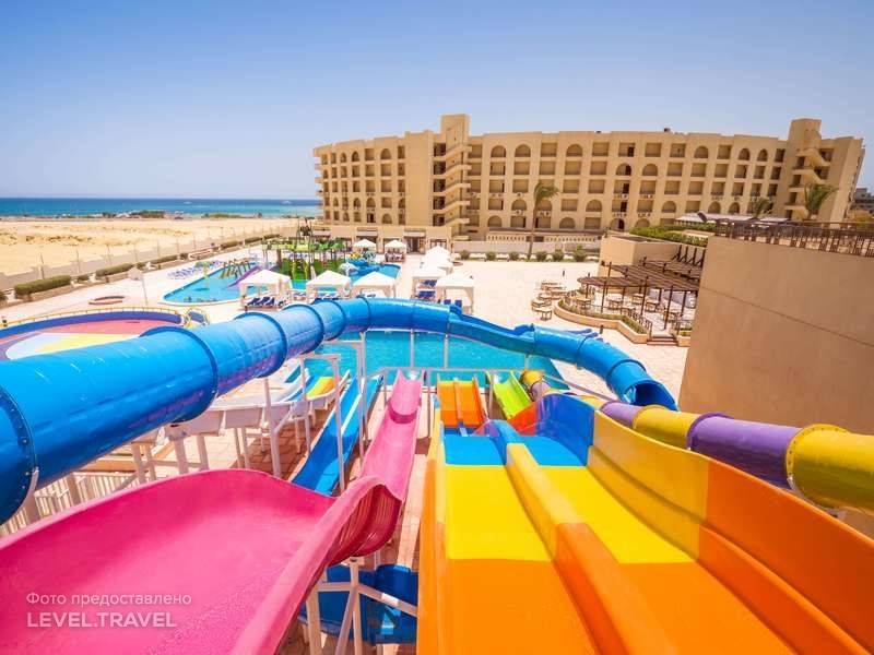 Sunny Days Mirette Family Resort  Aqua Park