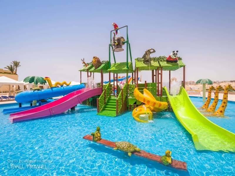 Sunny Days Mirette Family Resort  Aqua Park