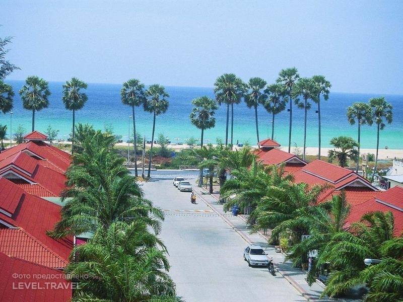 The Old Phuket Karon Beach Resort