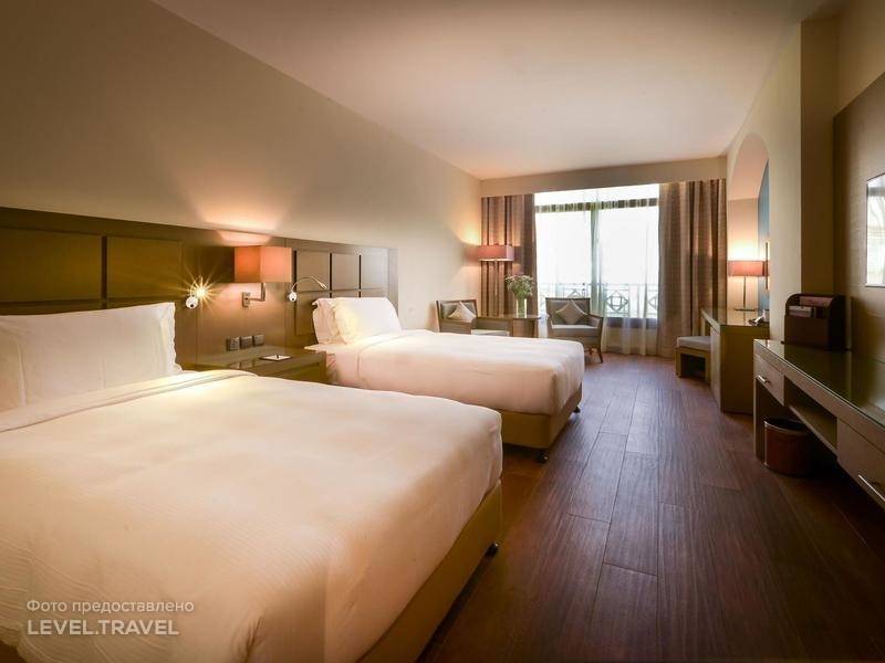 The Village At The Cove Rotana Resort