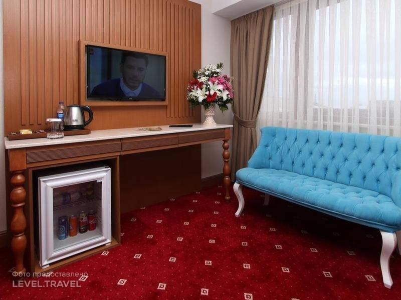 Tilia Hotel