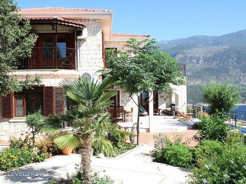 Villa With Fantastic Views In A Prime Location In Kas Peninsula