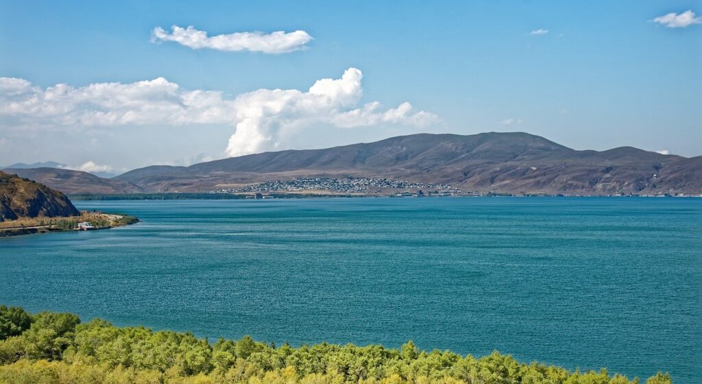 Армения озеро Севан
