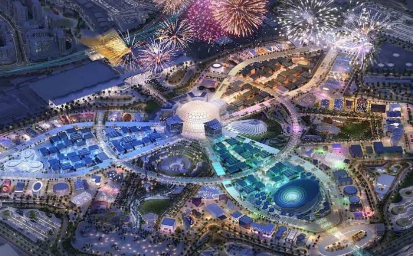 Вид на выставку ЭКСПО 2020 Дубай с высоты